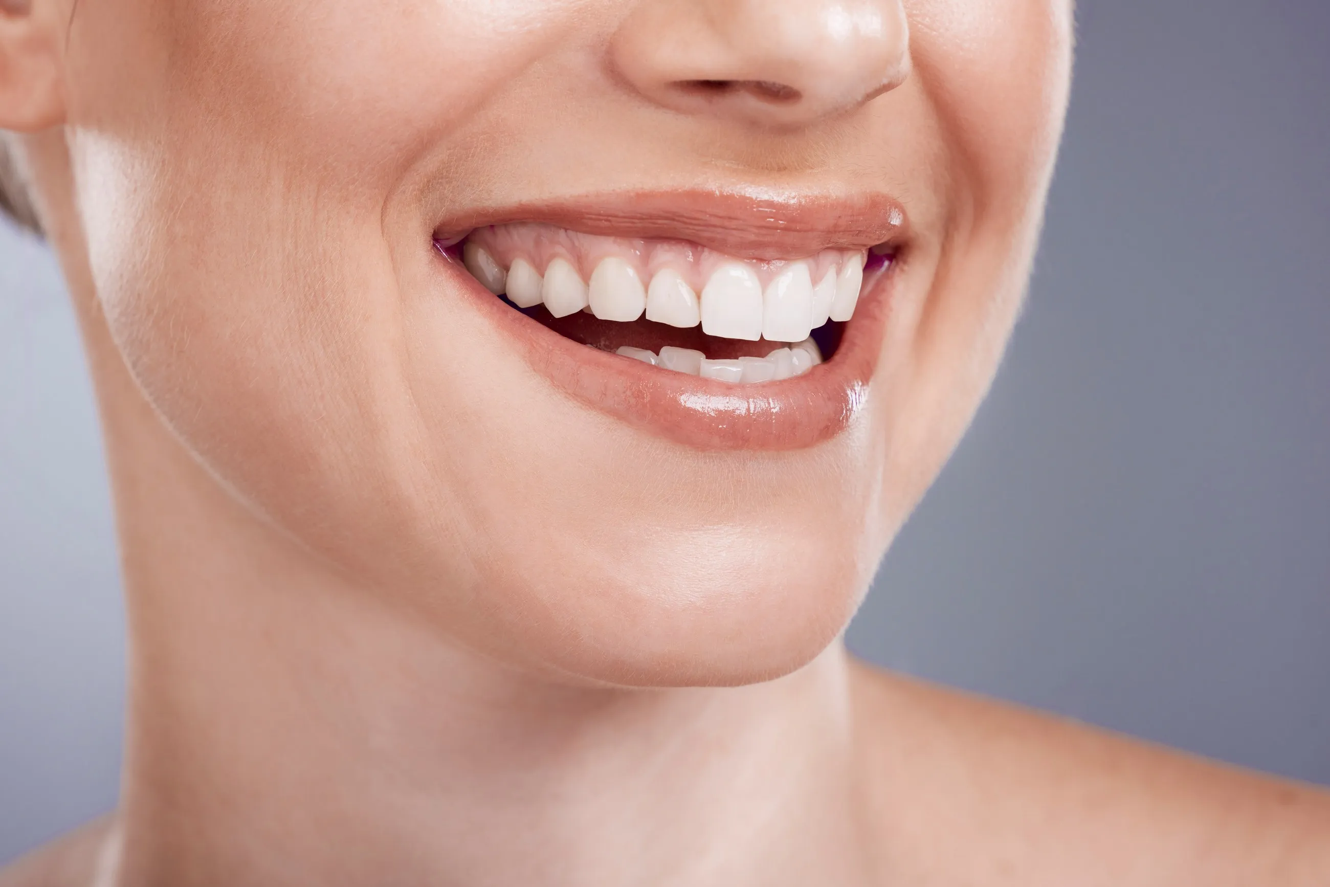 A bright smile with healthy teeth, close up